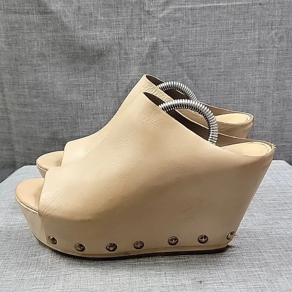 Vic Matie Italy Cream leather studded wedge sandals Slip-On - Women's SZ 37